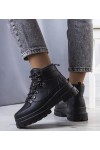 Juodos apšiltintos traperiai LCJ-22-31-1435L Lee Cooper
