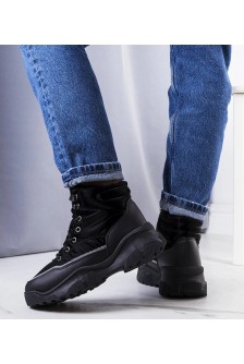 Juodi apšiltinti Rimu batai