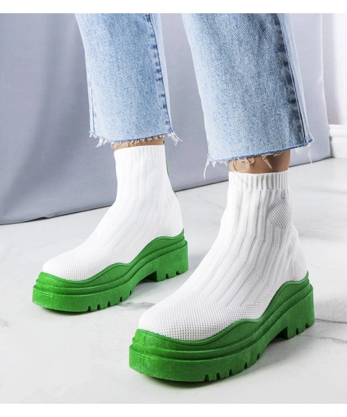 Balti kojinių batai su žaliu padu iš Cali