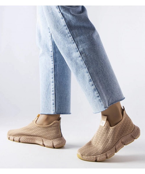 Smėlio Spalvos įsimaunami Sneakers Stiliaus Yellville Smėlio Spalvos įsimaunami Sneakers Stiliaus Yellville