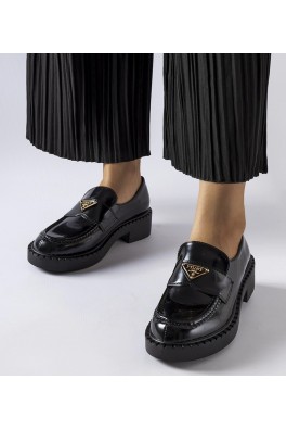 Moteriški juodi mokasinai Milne