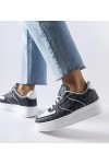 Juodi Sneakers Stiliaus papuošti Monograma Sands