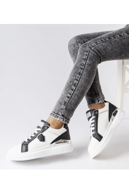 Balti-Juodi Sneakers Stiliaus Su srebrnym Akcentu Via