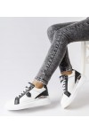 Balti-Juodi Sneakers Stiliaus Su srebrnym Akcentu Via