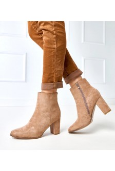 Smėlio spalvos apšiltinti Torricelli stiletto batai