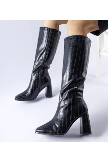 Juodi apšiltinti Ferruccio stiletto batai