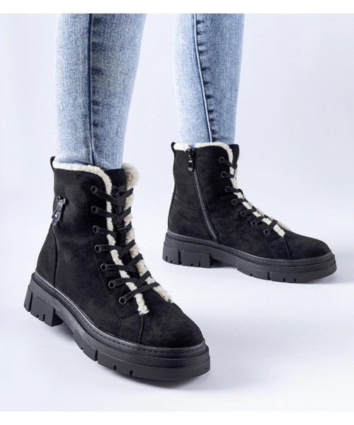 Juodi apšiltinti batai iš ekologiškos zomšos "Pompei