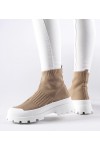 Rudos Spalvos Sneakers Stiliaus Su Elastingu Auliuku Varden Rudos Spalvos Sneakers Stiliaus Su Elastingu Auliuku Varden