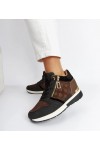 Sneakers Stiliaus Moteriški Juodi Suvarstyti Ant Storo Pado Knoxville Sneakers Stiliaus Moteriški Juodi Suvarstyti Ant Storo Pado Knoxville
