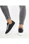 Juodi Sneakers Stiliaus Ant Grubaus Pado Walida Juodi Sneakers Stiliaus Ant Grubaus Pado Walida