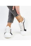 Balti-Juodi Sneakers Stiliaus Ant Platformos Amala Balti-Juodi Sneakers Stiliaus Ant Platformos Amala