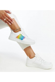 Balti Sneakers Stiliaus Su Spalvomis Ant Platformos Asmarina