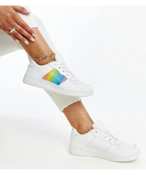 Balti Sneakers Stiliaus Su Spalvomis Ant Platformos Asmarina Balti Sneakers Stiliaus Su Spalvomis Ant Platformos Asmarina