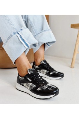 Juodi Sneakers Stiliaus w kratkę Afifah