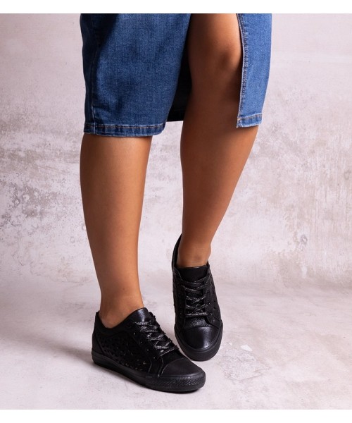 Juodos "Safune" ažūrinės sportinės basutės