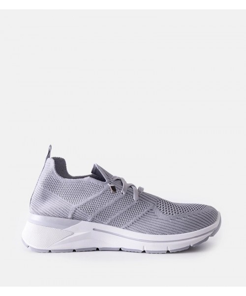 Pilkos Spalvos įsimaunami Sneakers Stiliaus Gaberla Pilkos Spalvos įsimaunami Sneakers Stiliaus Gaberla