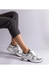 Balti-Sidabro spalvos Sneakers Stiliaus Sportinio stiliaus Ena