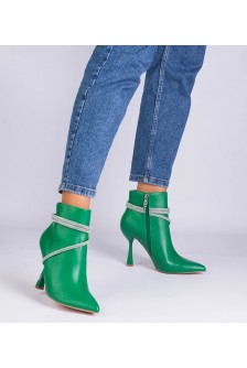 Žalios spalvos batai su kulnu, puošti cirkonais Fantagaro