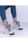 Balti Sneakers Stiliaus Moteriški Su grubymi Raišteliais Gralina Balti Sneakers Stiliaus Moteriški Su grubymi Raišteliais Gralina