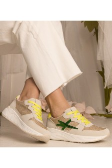 Smėlio Spalvos Sneakers Stiliaus Moteriški Sportinio stiliaus Su Blizgučiais Kaletti
