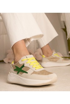 Smėlio Spalvos Sneakers Stiliaus Moteriški Sportinio stiliaus Su Blizgučiais Kaletti