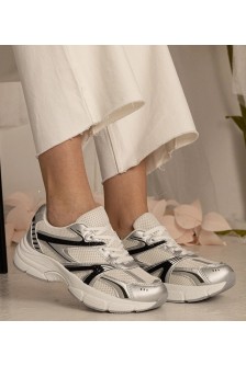 Sidabriniai Sneakers Stiliaus Moteriški Sportinio stiliaus Su Blizgučiais Bakari