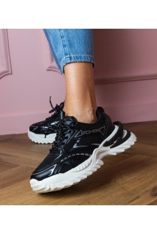 Juodi Sneakers Stiliaus Sportinio stiliaus Ant Grubaus Pado Lirana