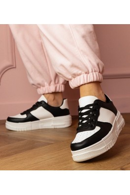 Juodi Sneakers Stiliaus Sportinio stiliaus Ant platfotmie Luneta