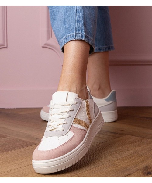 Įvairiaspalviai Sneakers Stiliaus Sportinio stiliaus papuošti Blizgučiais Blona