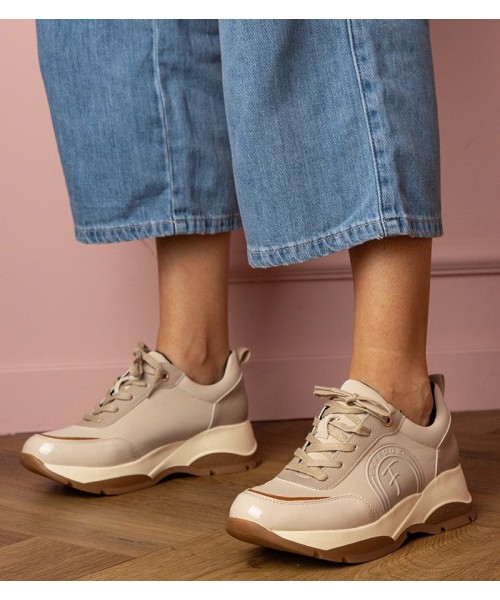 Smėlio spalvos moteriški sportiniai bateliai Wener