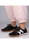 Juodi Sneakers Stiliaus Sportinio stiliaus Su Spalvotais Raišteliais Bekki Juodi Sneakers Stiliaus Sportinio stiliaus Su Spalvotais Raišteliais Bekki