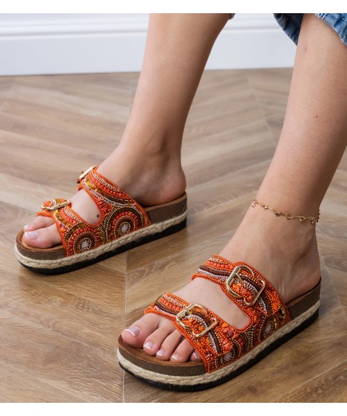 "Zebrina" oranžinės etninės šlepetės su sagtimis