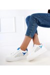 Balti Sneakers Stiliaus Su Mėlynos Spalvos Intarpais Ant Platformos Remmi Balti Sneakers Stiliaus Su Mėlynos Spalvos Intarpais Ant Platformos Remmi