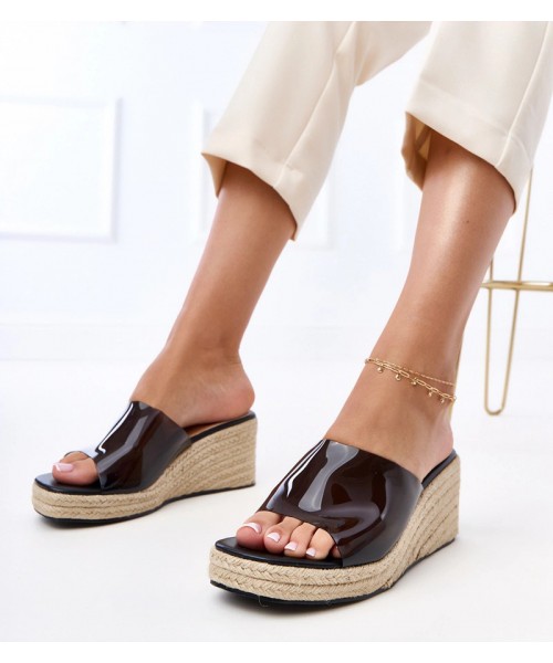 „Skaidrios Šlepetės“ espadrilės su pleištiniais kulniukais „Felicity“ „Skaidrios Šlepetės“ espadrilės su pleištiniais kulniukais „Felicity“