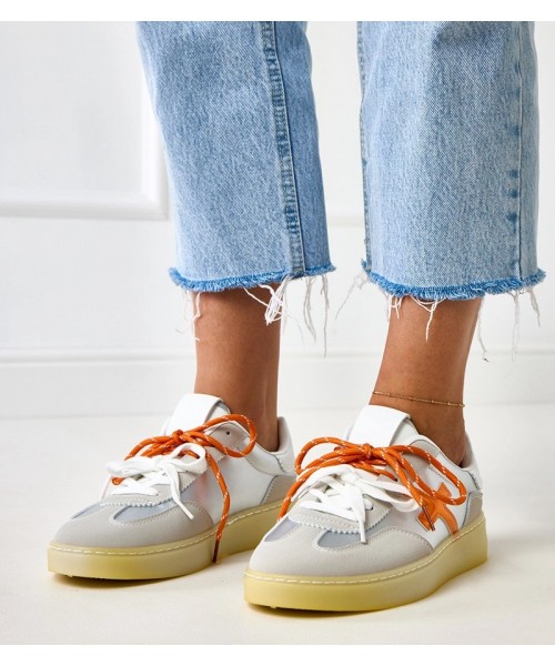 Sidabriniai platforminiai sportbačiai su oranžiniais intarpais Eriksen