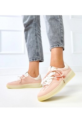 Rožinės Spalvos Sneakers Stiliaus Ant Platformos Eriksen