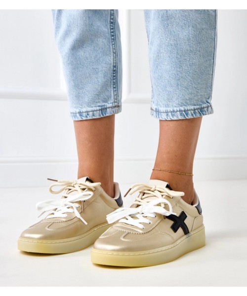 Auksiniai platforminiai sportbačiai su juodais intarpais Eriksen