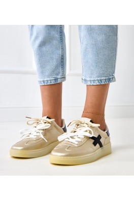 Auksinės Spalvos Sneakers Stiliaus Ant Platformos Su Juoda Intarpais Eriksen