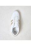 Balti Sneakers Stiliaus typu sporbačiai Su Auksinės Spalvos Intarpais Mydland