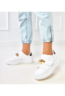 Balti Sneakers Stiliaus Su Žaliais Akcentu i Juoda Intarpais Melania