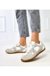 Smėlio Spalvos Sneakers Stiliaus Moteriški Suvarstyti Casey