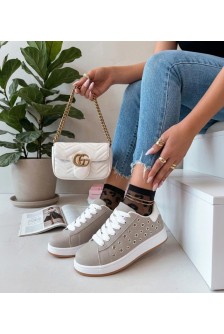 Pilkos Spalvos Sneakers Stiliaus Ant Platformos Su nitami Adelis