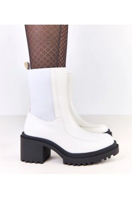 Balti bateliai su elastiniu įdėklu ir kulnu Jarley