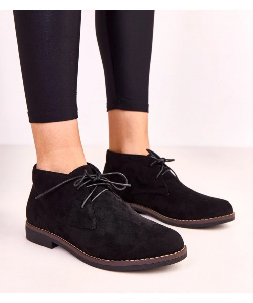 Juodi moteriški batai plokščiu padu Lauda