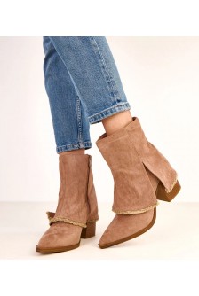 Smėlio spalvos stiletto tipo batai su apsmukusiu "Felicia" batviršiu