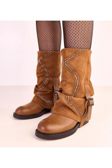 Rudi batai su apsmukusiu viršumi, puošti cirkonais Ginny