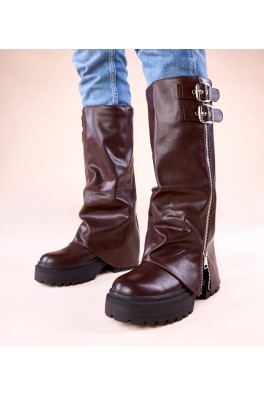 Šokoladiniai batai su apsmukusia viršutine dalimi ir "Ridica" sagtimis