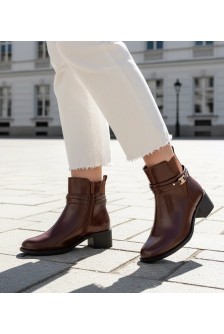 Rudi stiletto batai su dekoratyviniu dirželiu Lilua