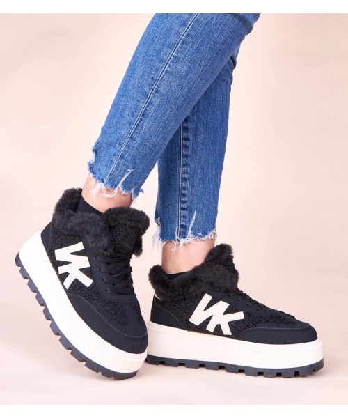 Juodi Sneakers Stiliaus pašiltinti Su futerkiem Nicha