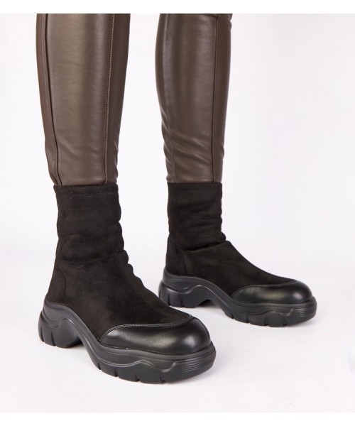 "Alana" juodi ecosuede batai ant tvirto pado